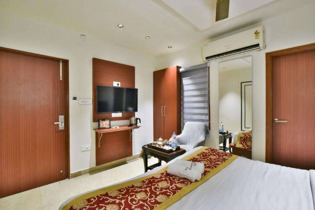 Hotel Highland Амритсар Экстерьер фото