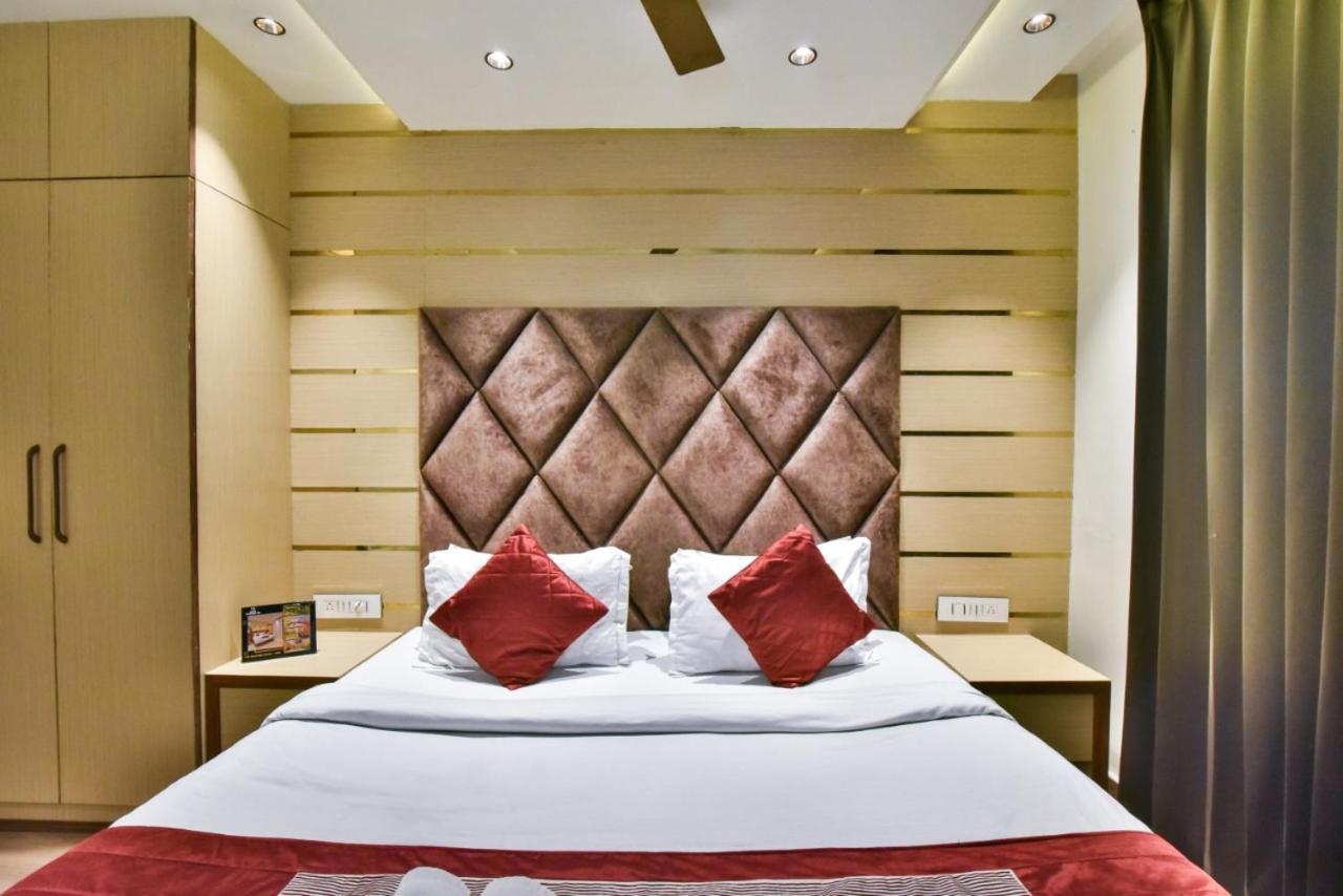 Hotel Highland Амритсар Экстерьер фото